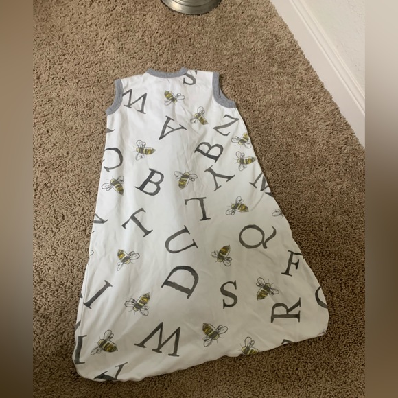 Burt’s Bees Sleep Sack - NEW - Size S, 0-6M - Picture 2 of 3